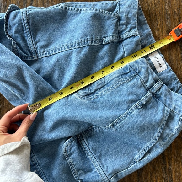 FRAME Relaxed Straight Cargo in Rhythm Size 23” - Picture 8 of 9